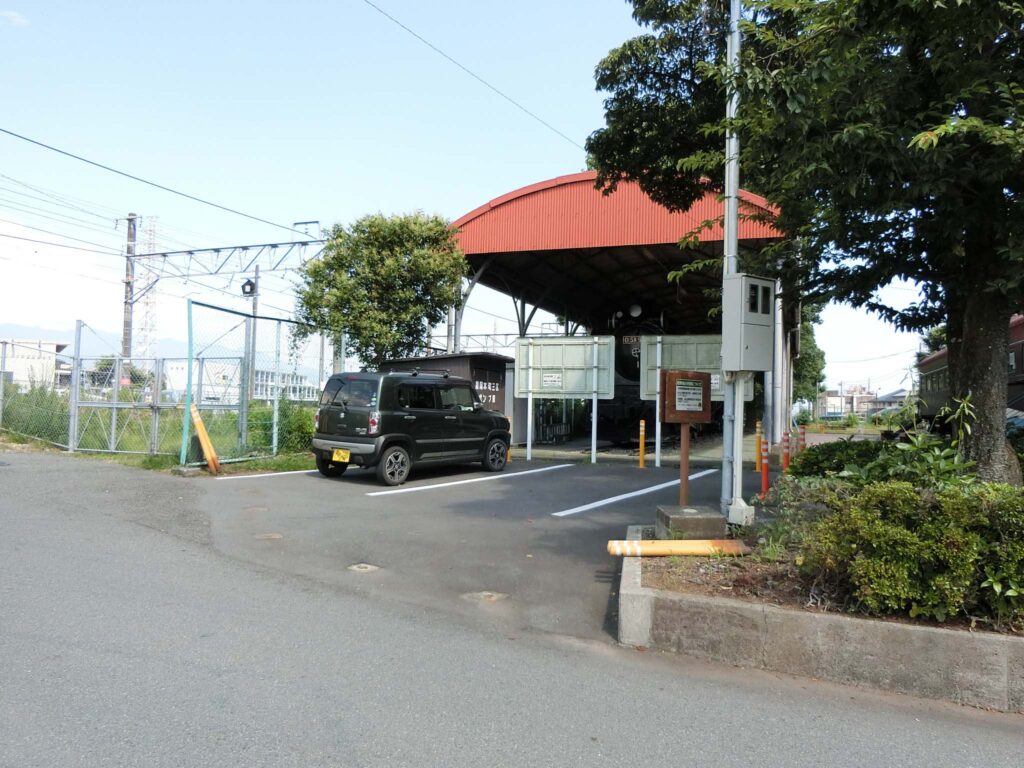 入山瀬公園(でごいち文庫)駐車場