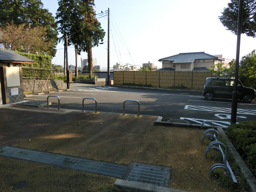 吉原公園駐車場