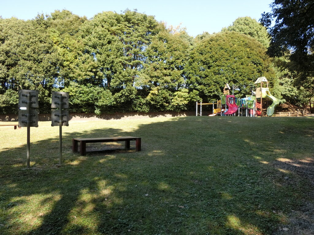 富士総合運動公園古墳広場
