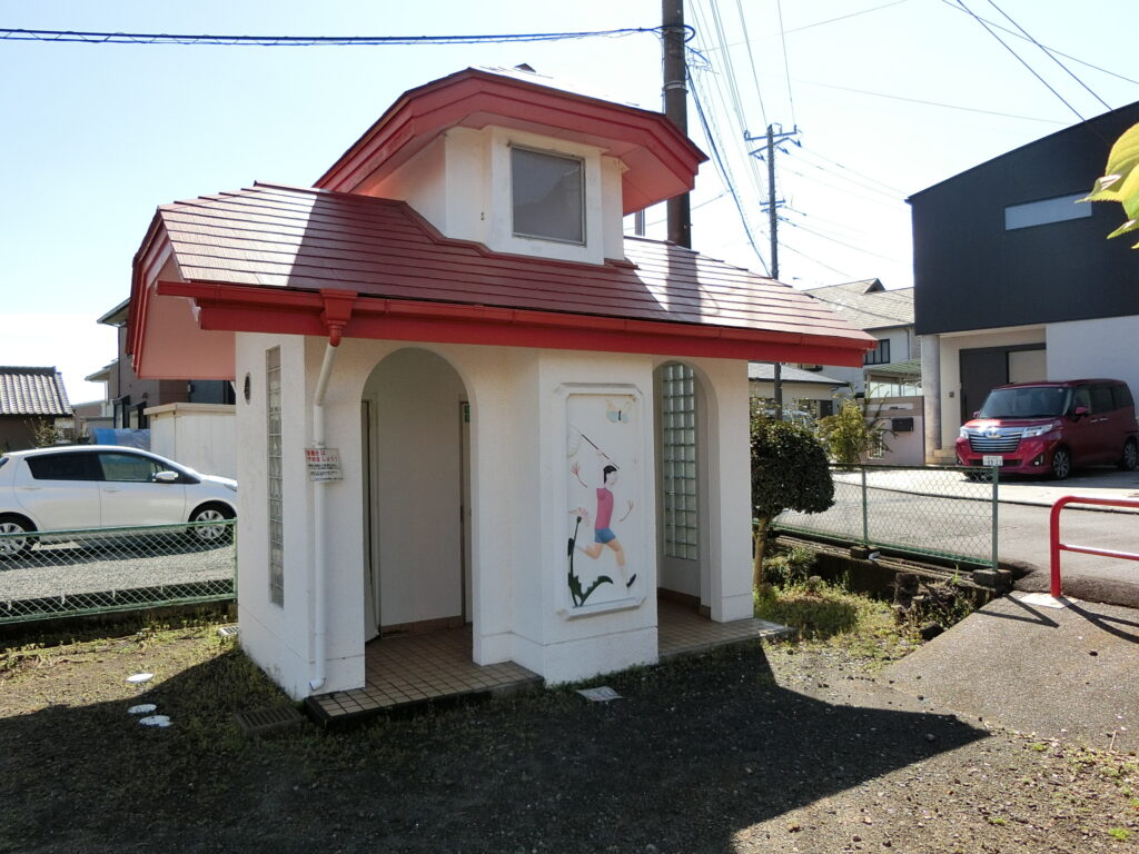 カンガルー公園トイレ