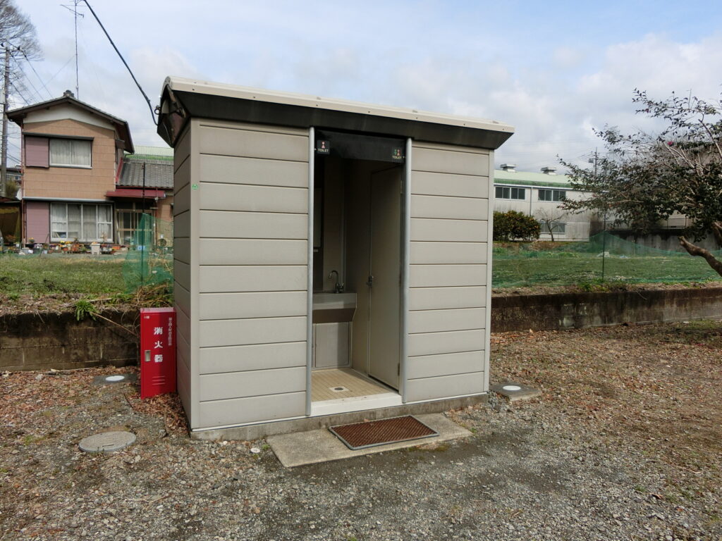 吉永緑地公園トイレ