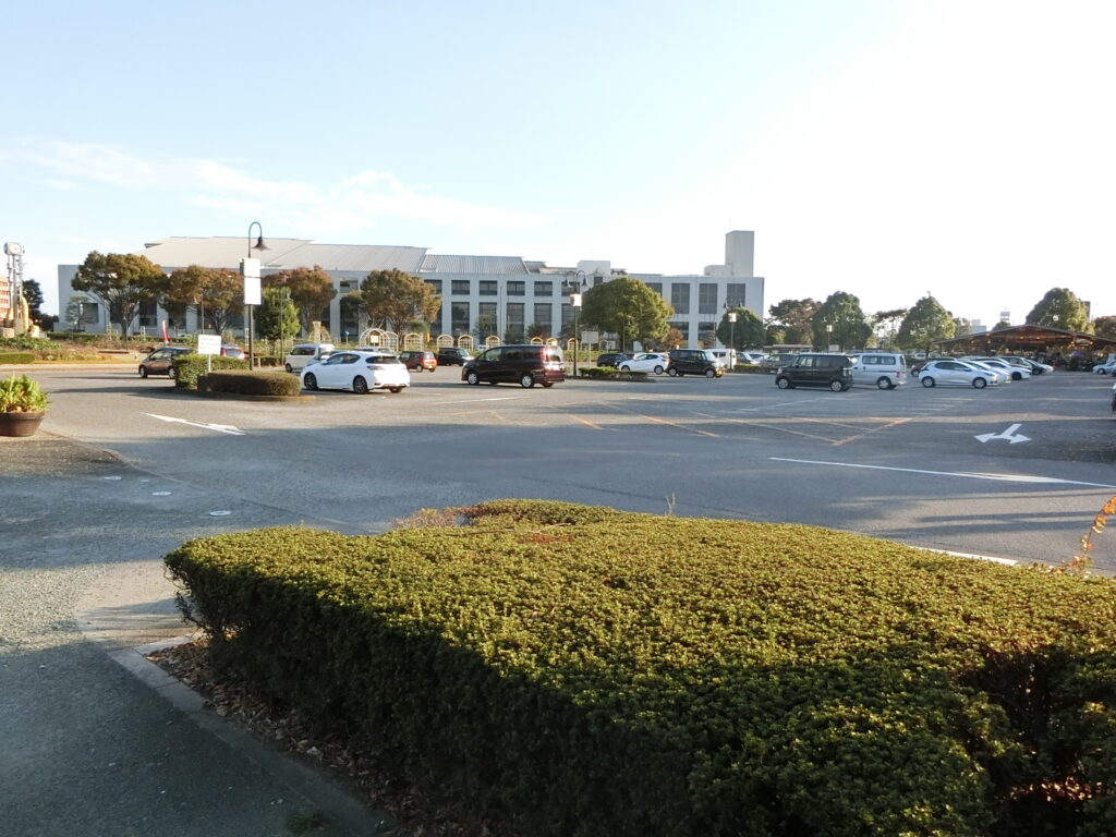 中央公園駐車場