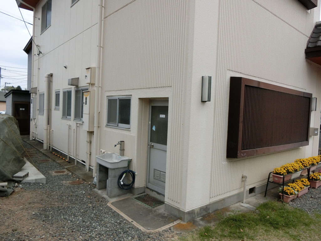 国久保児童遊び場トイレ