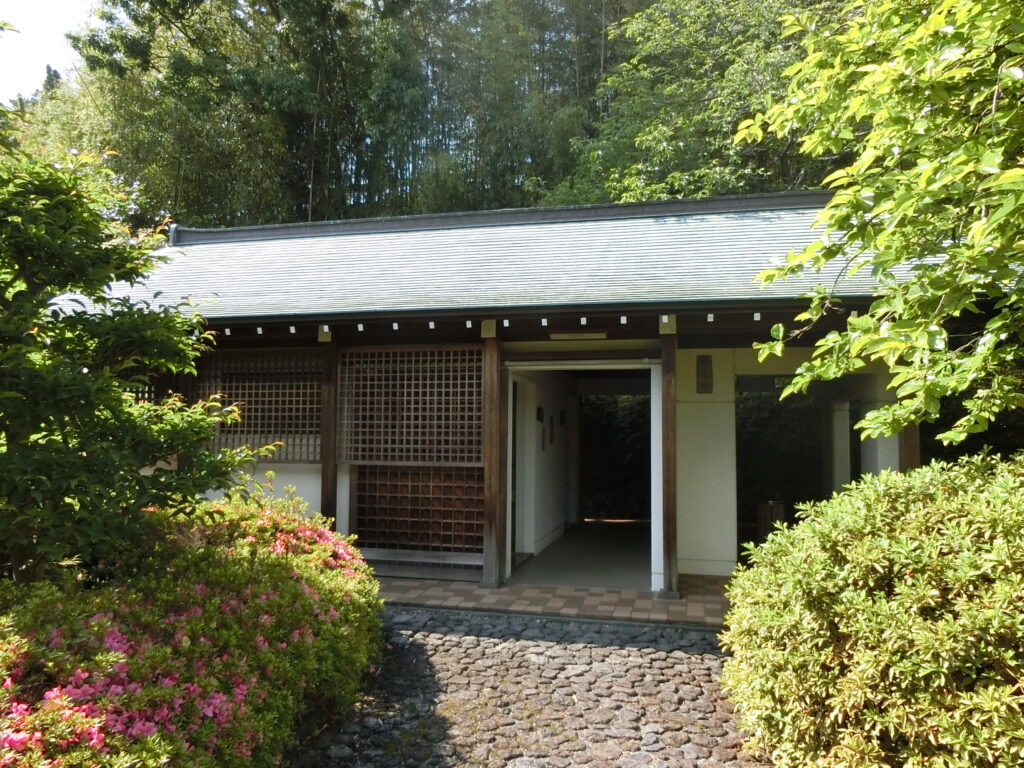 竹採公園トイレ・休憩所
